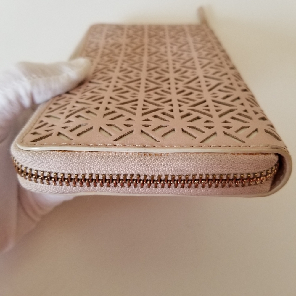 Tory Burch Zip Around Wallet - Picture 8 of 11